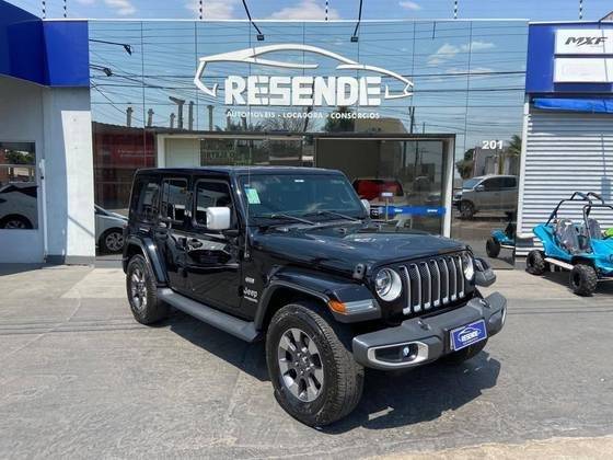 JEEP WRANGLER 2.0 TURBO GASOLINA SAHARA 4P 4X4 AT8